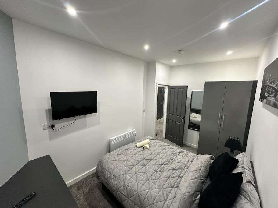 Luxurious 2 Bedroom Flat Beeston Hill Экстерьер фото